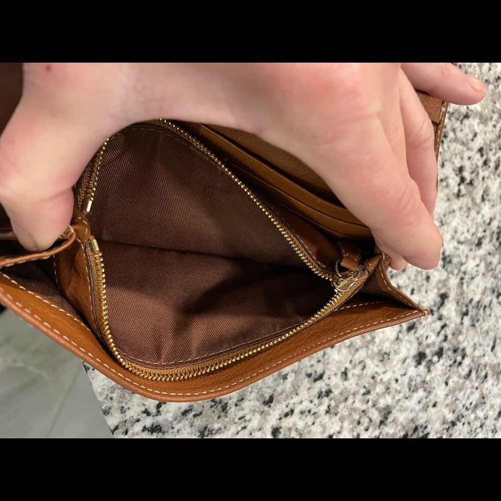Mulberry Wallet - Picture 7 of 7